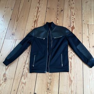 Fall/Spring Jacket in black with mild fur inside